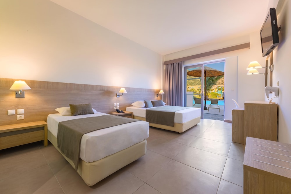 Akti Beach Club — Hotel rooms in Kardamena, South Aegean
