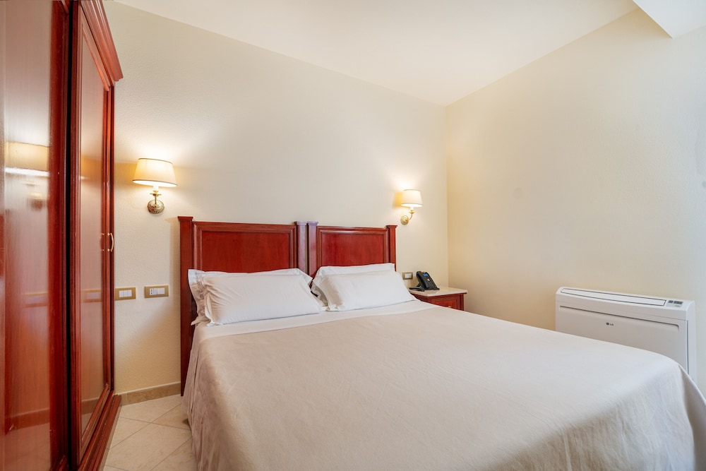 Hotel Regina Elena - zdjęcie 3