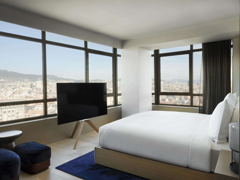 Nobu Hotel Barcelona — Hotel rooms in Barcelona, Catalonia