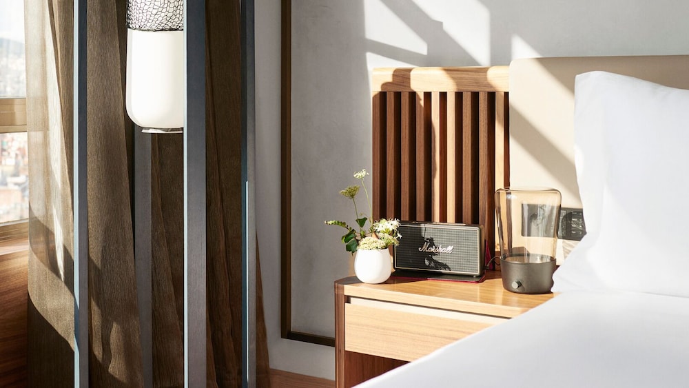 Nobu Hotel Barcelona — Hotel rooms in Barcelona, Catalonia
