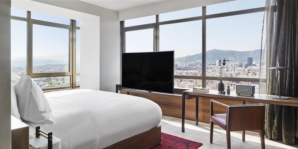 Nobu Hotel Barcelona — Hotel rooms in Barcelona, Catalonia