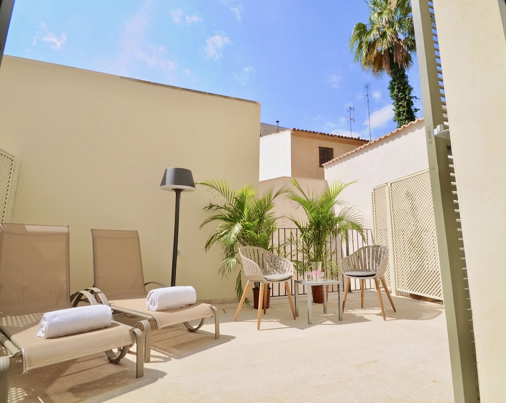 Hotel Basílica — Hotel building in Palma de Mallorca, Balearic Islands