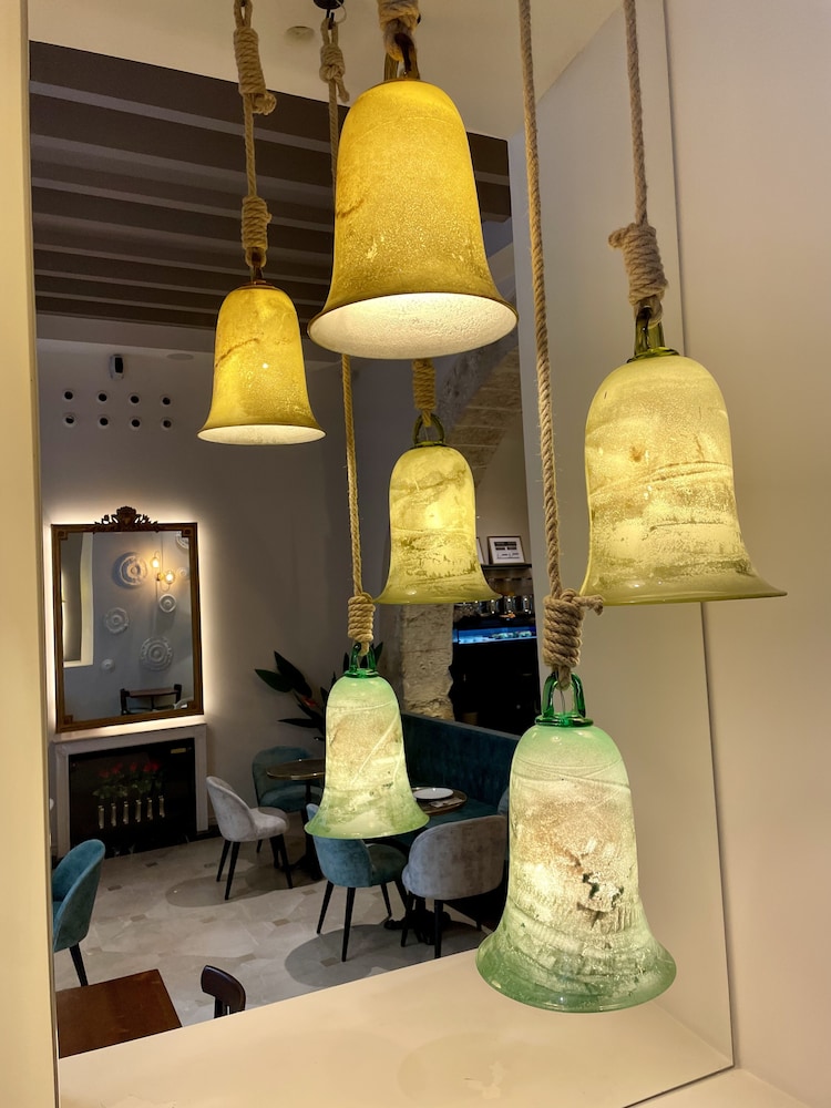 Hotel Basílica — Restaurant & bars in Palma de Mallorca, Balearic Islands