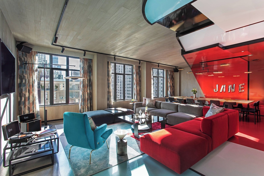 Moxy NYC East Village — Hotel rooms in New York City, New York State
