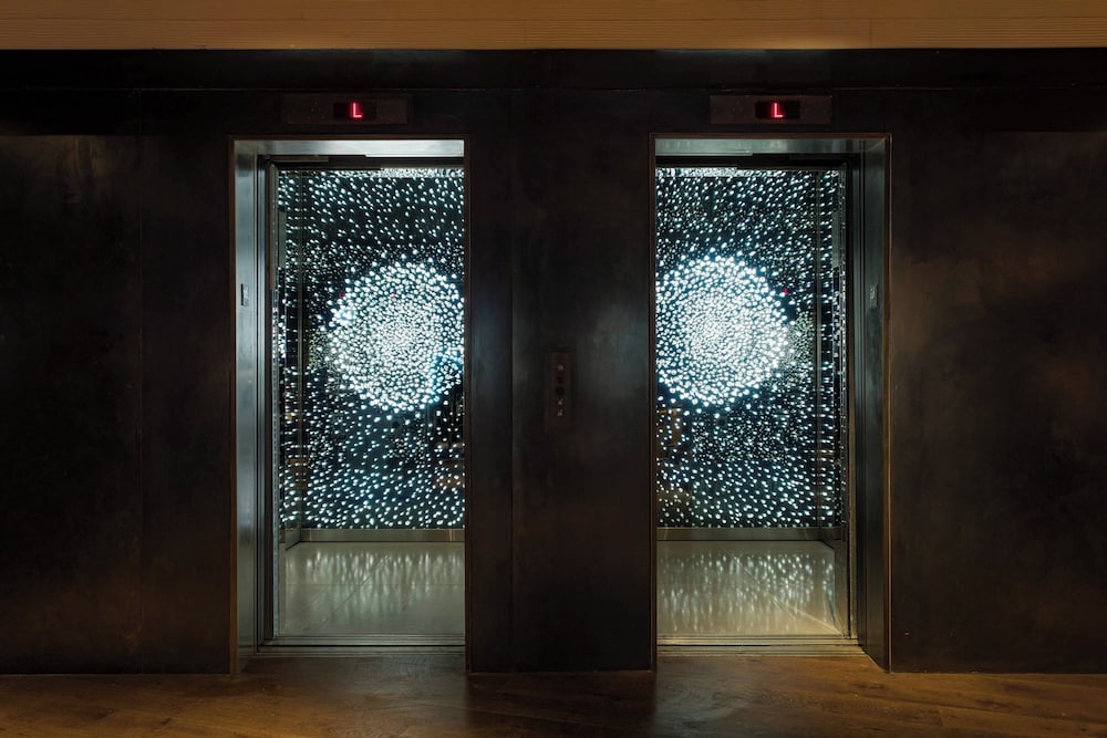 Moxy NYC East Village — Hotel building in New York City, New York State