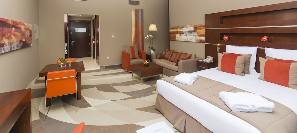 Novotel Dubai Al Barsha — Hotel rooms in Dubai