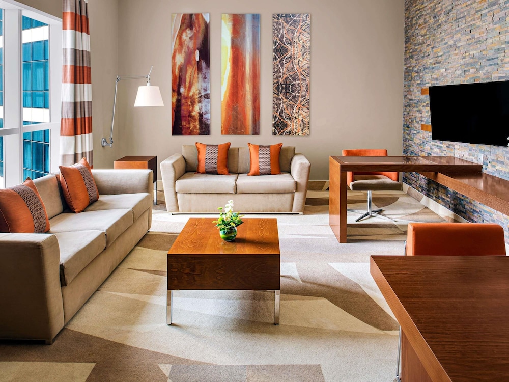 Novotel Dubai Al Barsha — Hotel building in Dubai