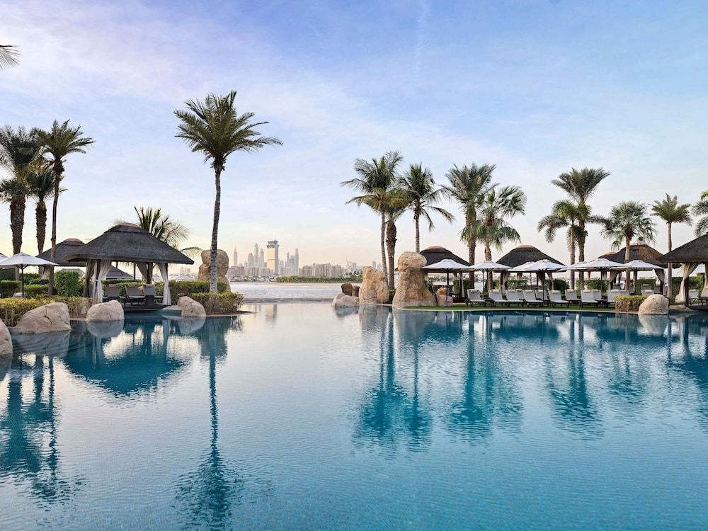 . Sofitel Dubai The Palm Resort & Spa