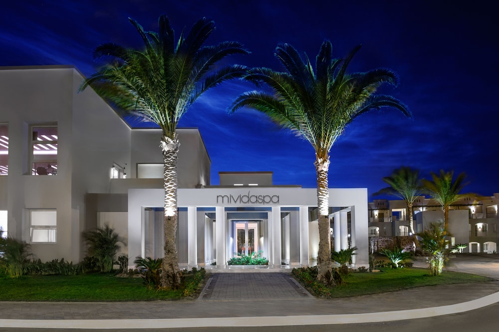 Steigenberger Resort Alaya - Adults Friendly 16 Years Plus — Hotel building in El Quseir, Red Sea