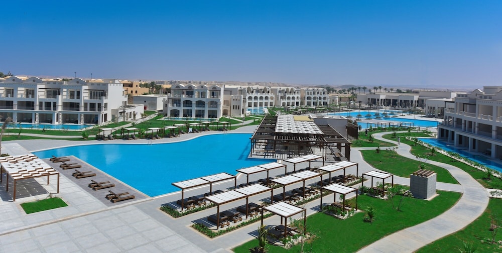 Steigenberger Resort Alaya - Adults Friendly 16 Years Plus — Swimming pool in El Quseir, Red Sea