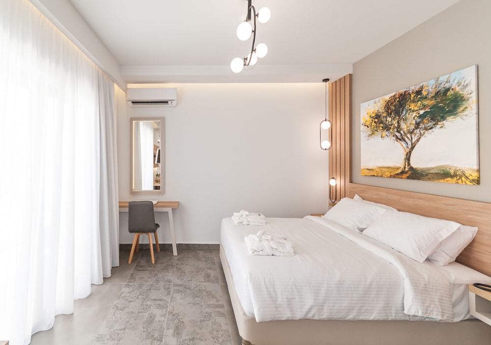 Epavli Boutique Luxury Suites — Hotel rooms in Chania