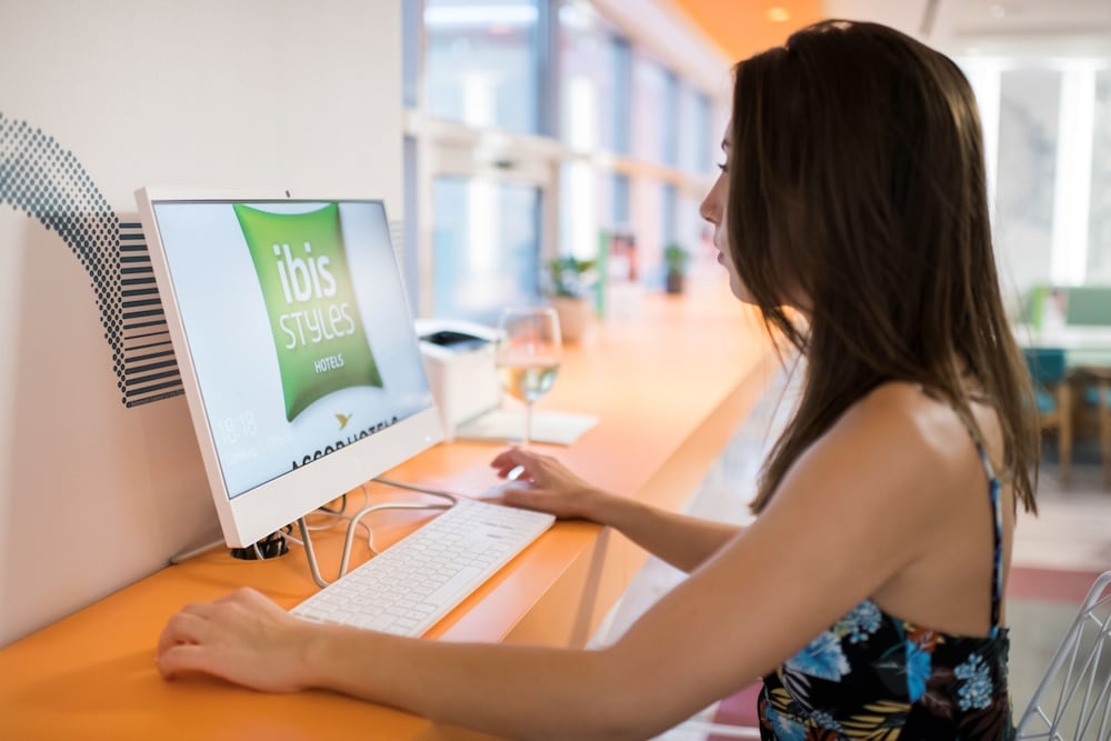 ibis Styles Athens Routes — Hotel building in Athens, Attica