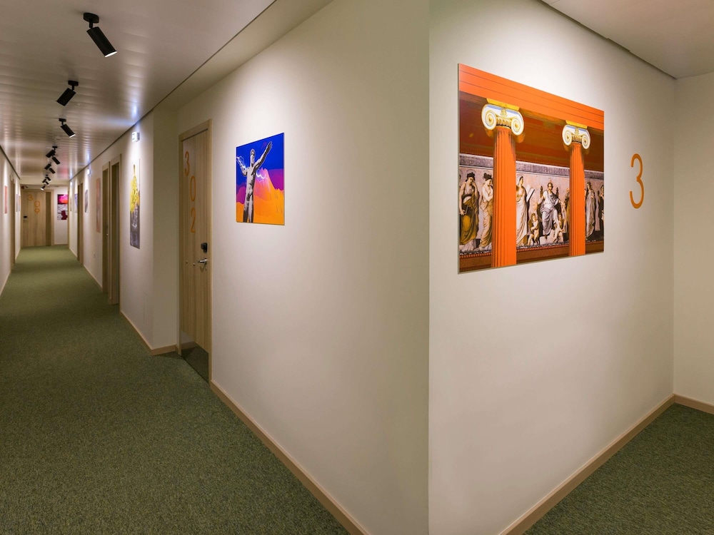 ibis Styles Athens Routes — Hotel building in Athens, Attica