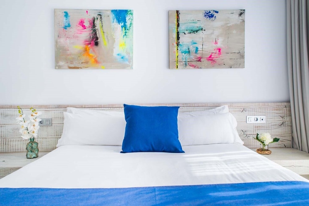 Hotel Vacanzy Urban Boutique - Adults Only — Hotel rooms in Corralejo, Canary Islands