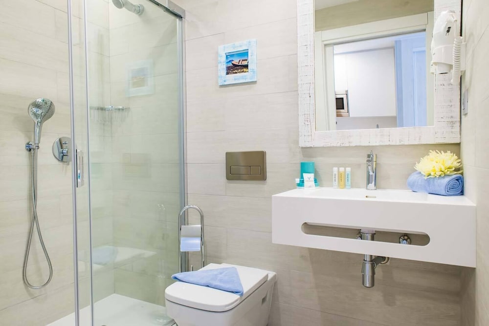 Hotel Vacanzy Urban Boutique - Adults Only — Hotel rooms in Corralejo, Canary Islands