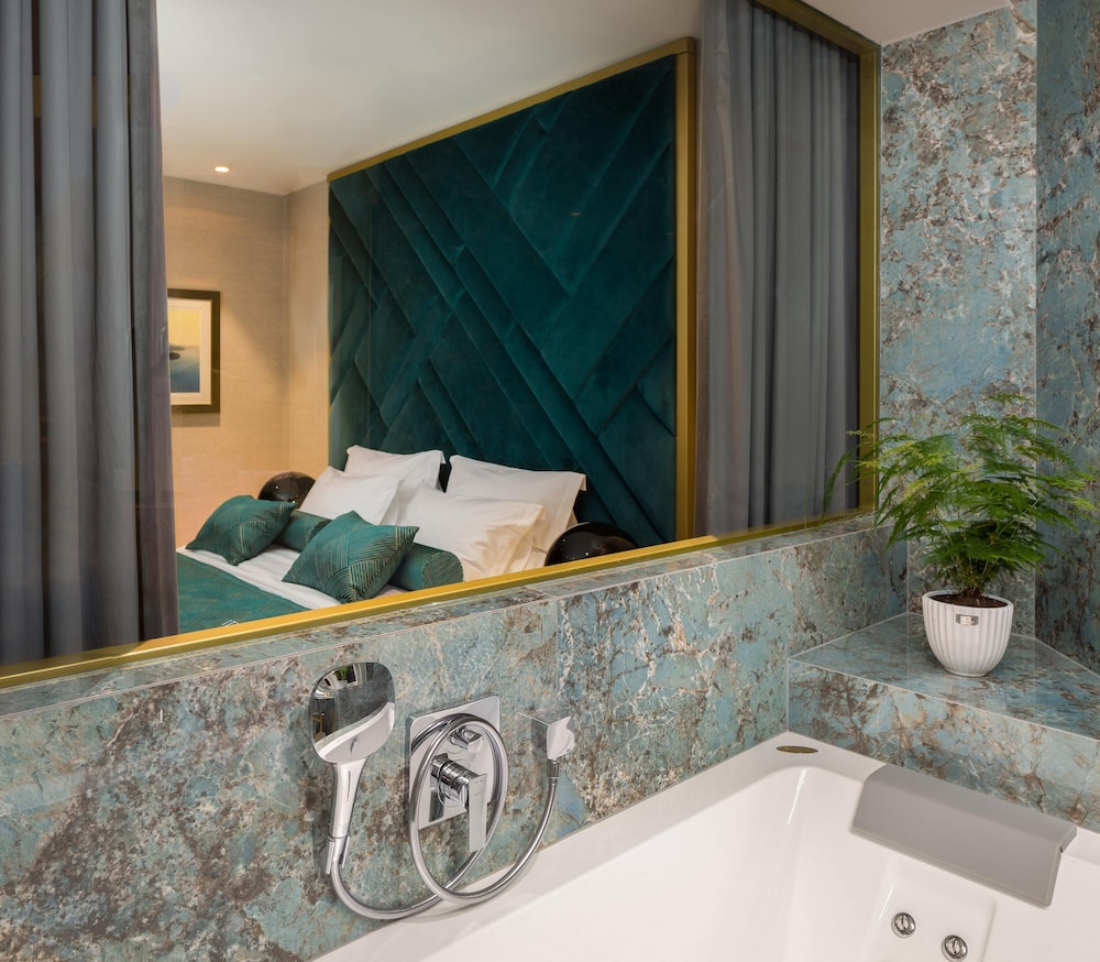 Five Elements Luxury Rooms — Hotel rooms in Split, Split-Dalmatia