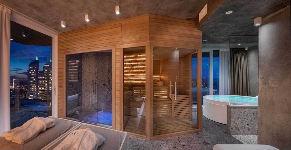 J44 Lifestyle hotel - zdjęcie 5