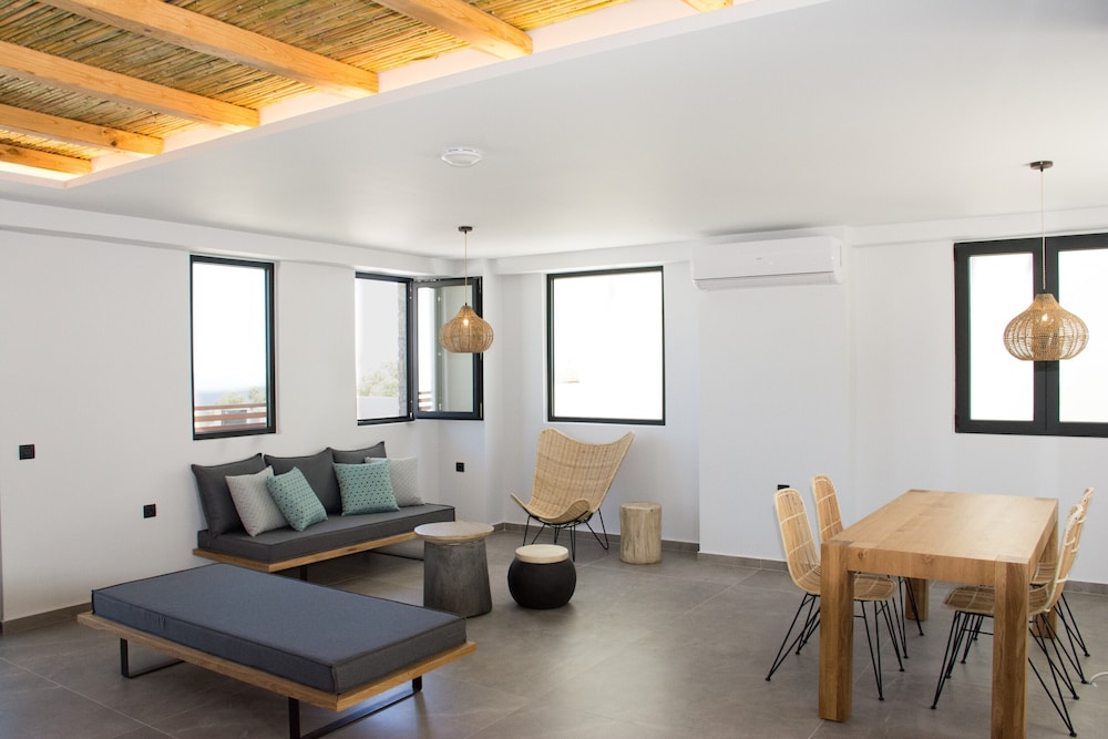 Casa Blu - Adults Only by Checkin — Hotel rooms in Hersonissos