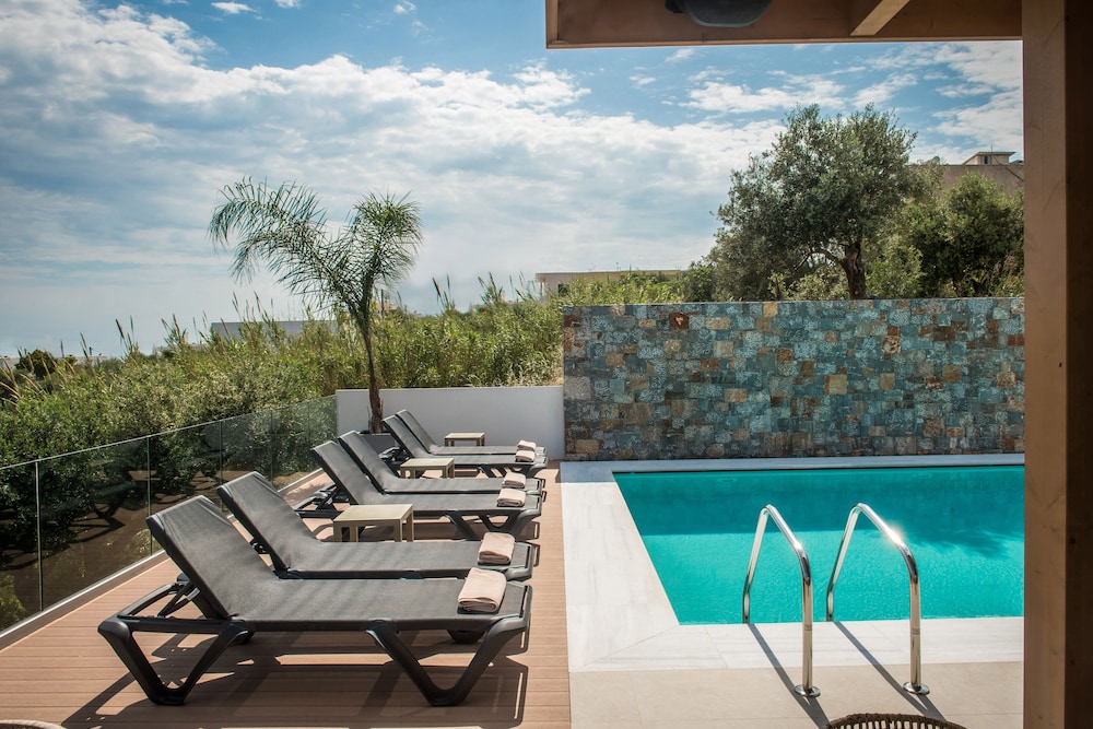 Casa Blu - Adults Only by Checkin — Swimming pool in Hersonissos