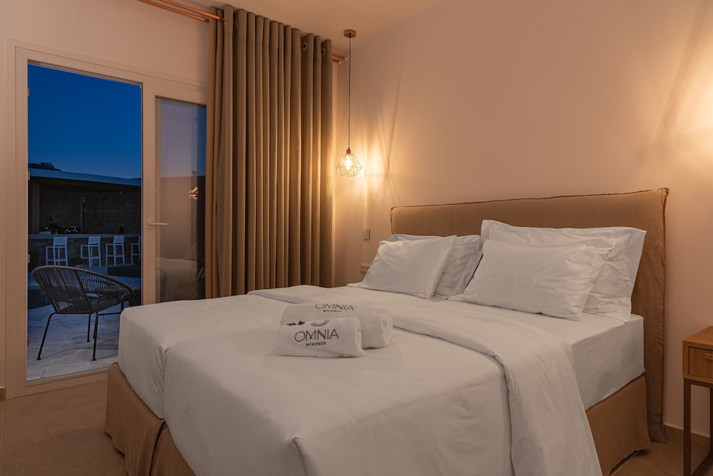 Omnia Mykonos Boutique Hotel & Suites — Hotel rooms in Ornos, South Aegean