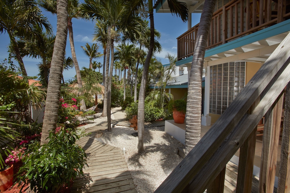 Paradera Park Aruba — Hotel building in Paradera, Aruba
