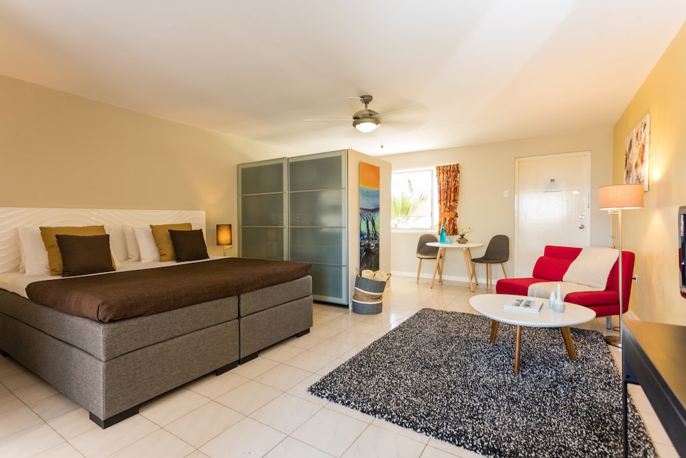 Paradera Park Aruba — Hotel rooms in Paradera, Aruba