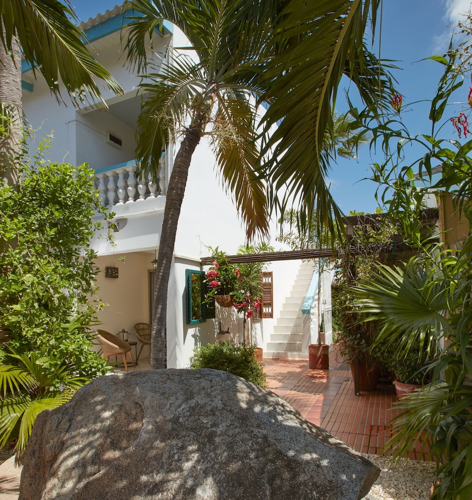 Paradera Park Aruba — Hotel building in Paradera, Aruba