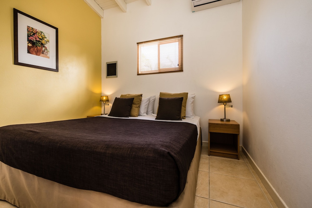 Paradera Park Aruba — Hotel rooms in Paradera, Aruba