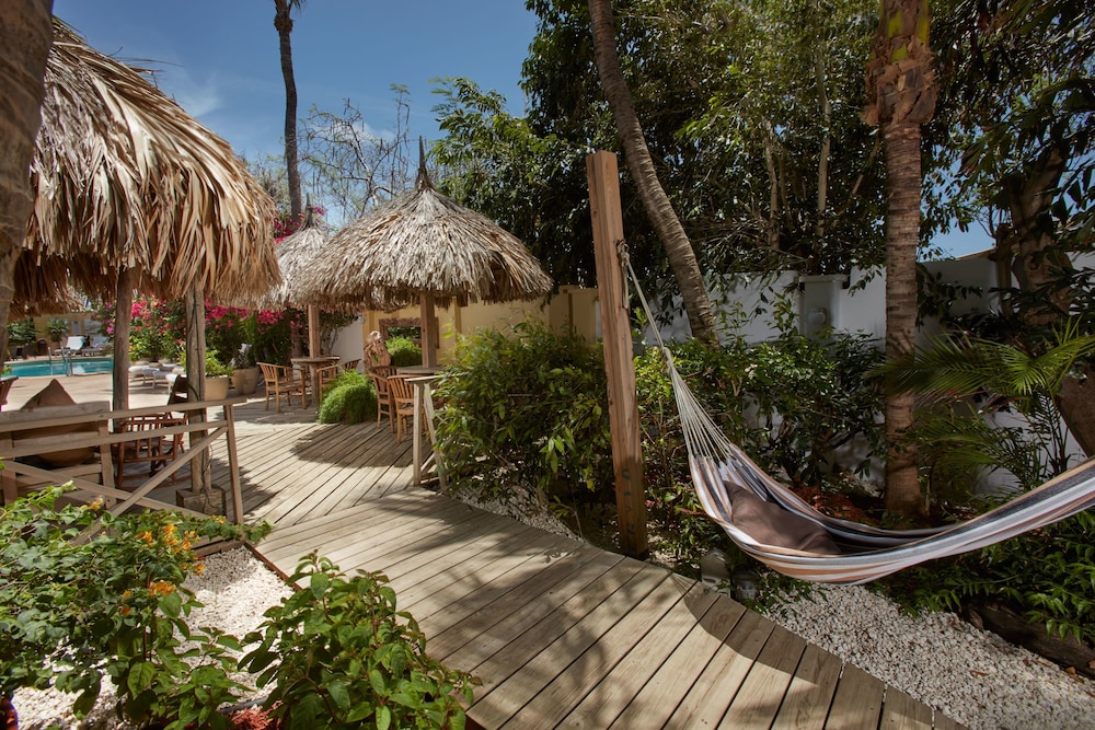 Paradera Park Aruba — Restaurant & bars in Paradera, Aruba