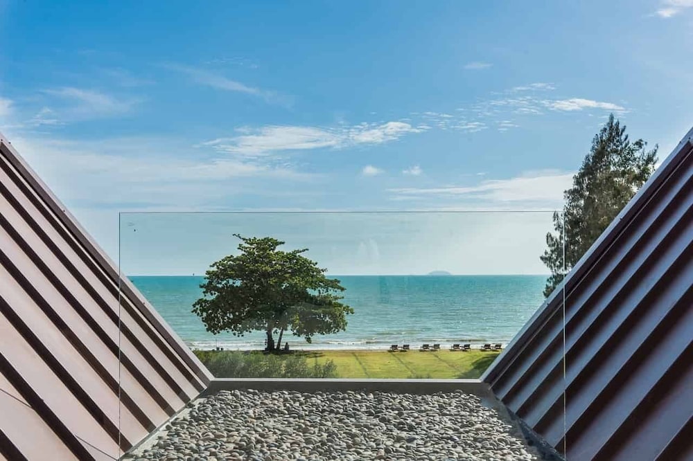 Ana Anan Resort & Villas Pattaya — Beach in Sattahip, Chonburi