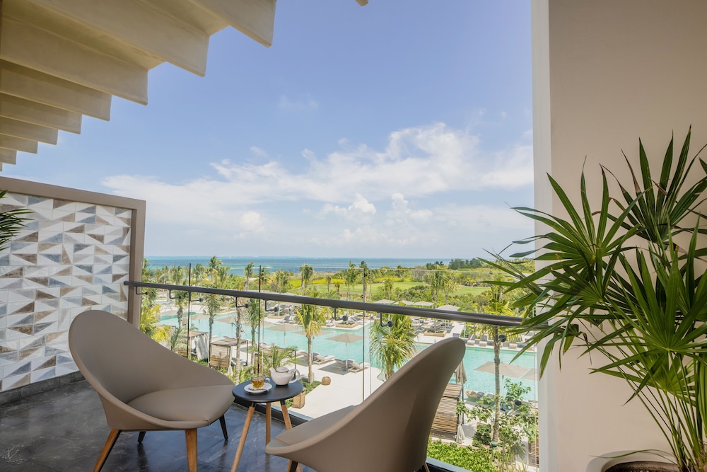 Atelier Playa Mujeres - Adults Only - All Inclusive — Hotel rooms in Playa Mujeres, Quintana Roo