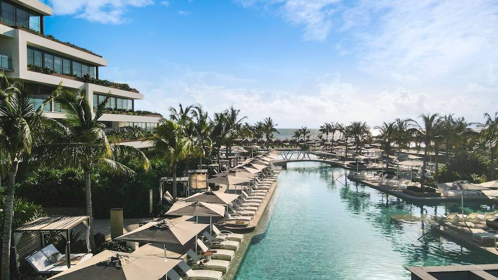 Atelier Playa Mujeres - Adults Only - All Inclusive — Swimming pool in Playa Mujeres, Quintana Roo
