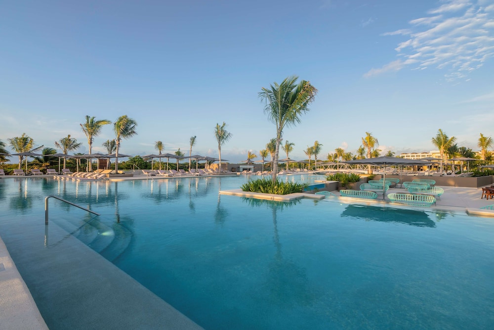 Atelier Playa Mujeres - Adults Only - All Inclusive — Swimming pool in Playa Mujeres, Quintana Roo