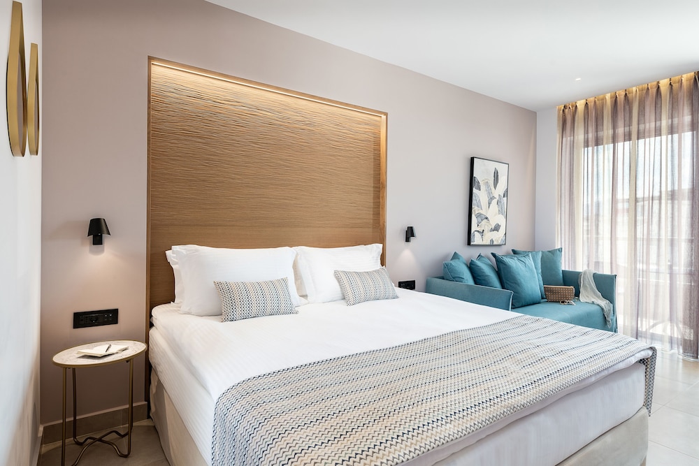 M City Hotel — Hotel rooms in Chania