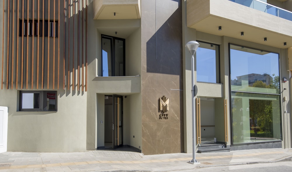 M City Hotel — Hotel building in Chania