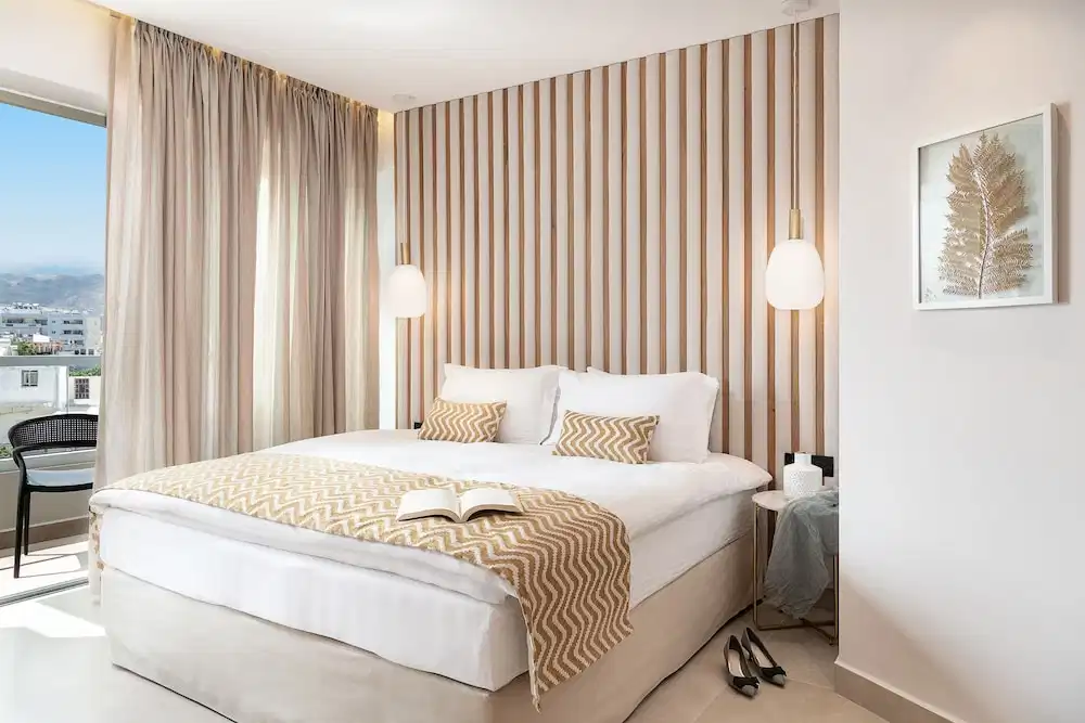 M City Hotel — Hotel rooms in Chania