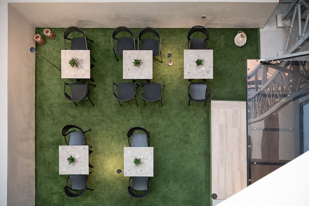 M City Hotel — Restaurant & bars in Chania