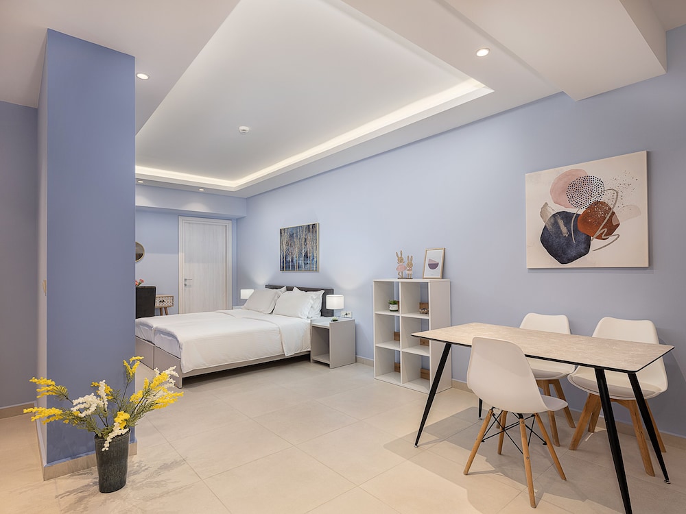 M City Hotel — Hotel rooms in Chania