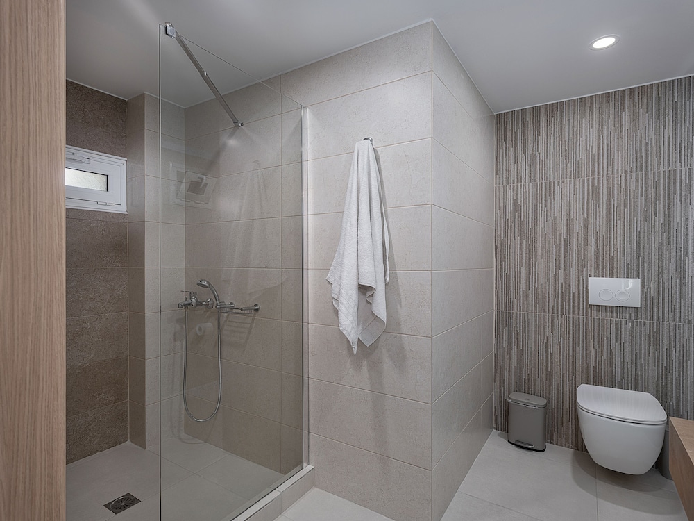 M City Hotel — Hotel rooms in Chania