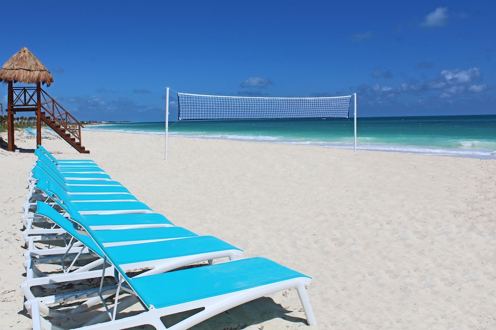 Catalonia Grand Costa Mujeres All Suites & Spa - All Inclusive — Beach in Playa Mujeres, Quintana Roo