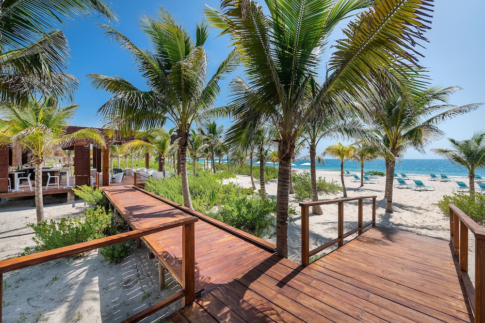Catalonia Grand Costa Mujeres All Suites & Spa - All Inclusive — Beach in Playa Mujeres, Quintana Roo