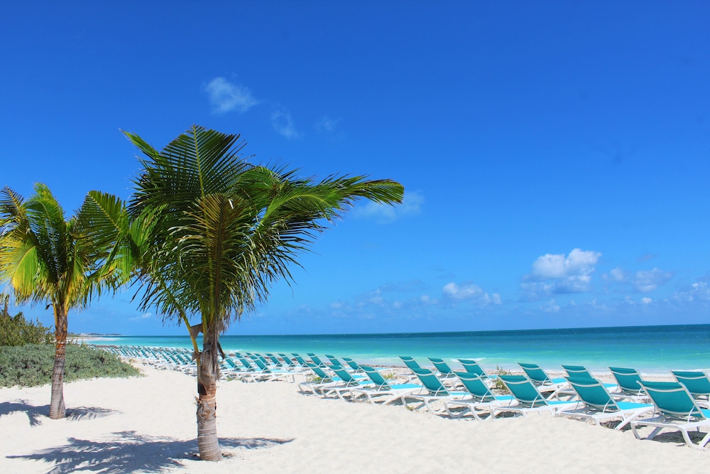 Catalonia Grand Costa Mujeres All Suites & Spa - All Inclusive — Beach in Playa Mujeres, Quintana Roo