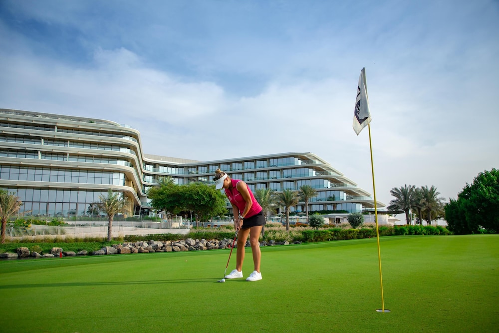 JA Lake View Hotel, Dubai — Sports & recreation in Dubai