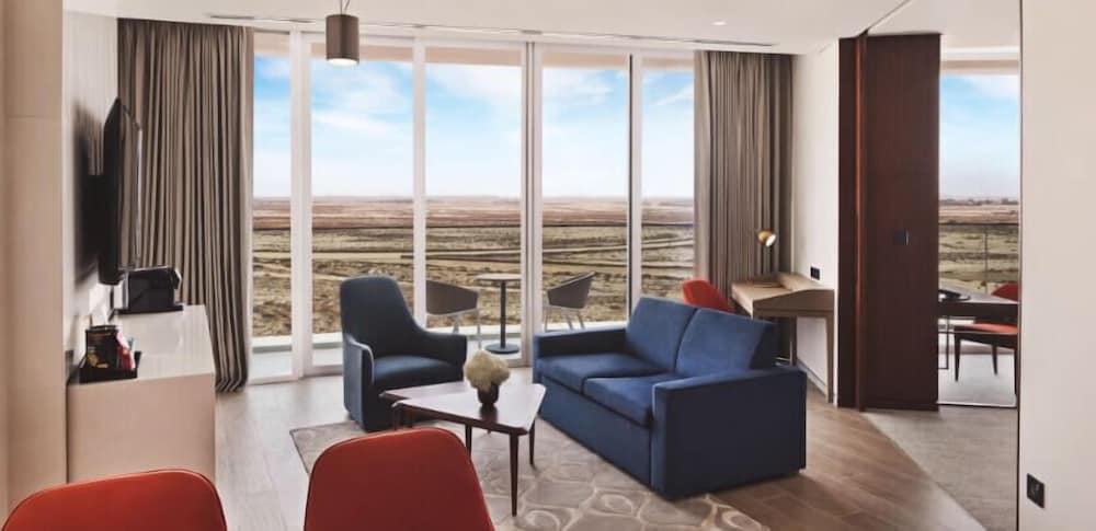 JA Lake View Hotel, Dubai — Hotel rooms in Dubai
