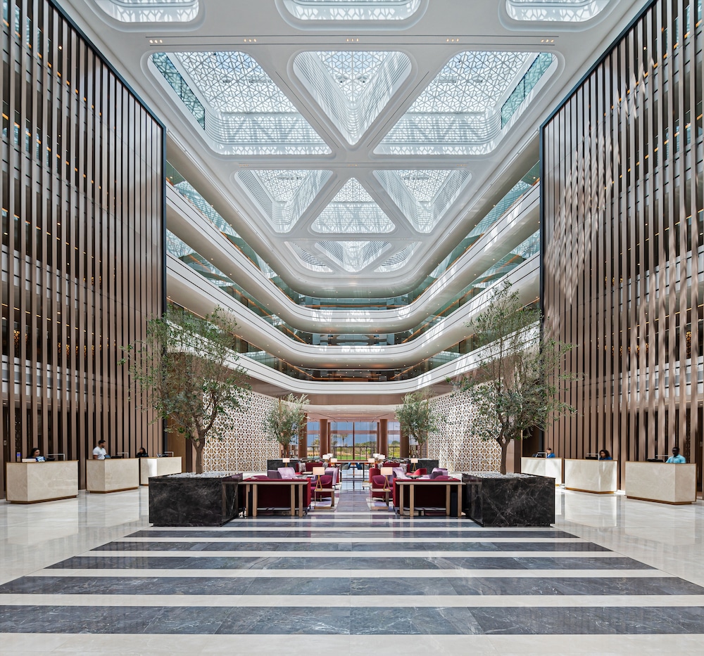 JA Lake View Hotel, Dubai — Hotel building in Dubai