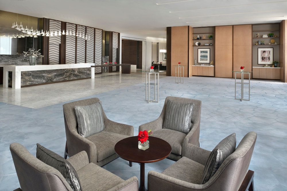 Address Sky View, Downtown Dubai — Restaurant & bars in Dubai