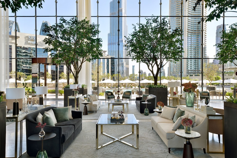 Address Sky View, Downtown Dubai — Hotel building in Dubai