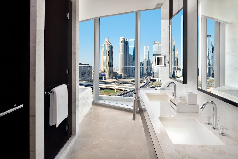Address Sky View, Downtown Dubai — Hotel rooms in Dubai
