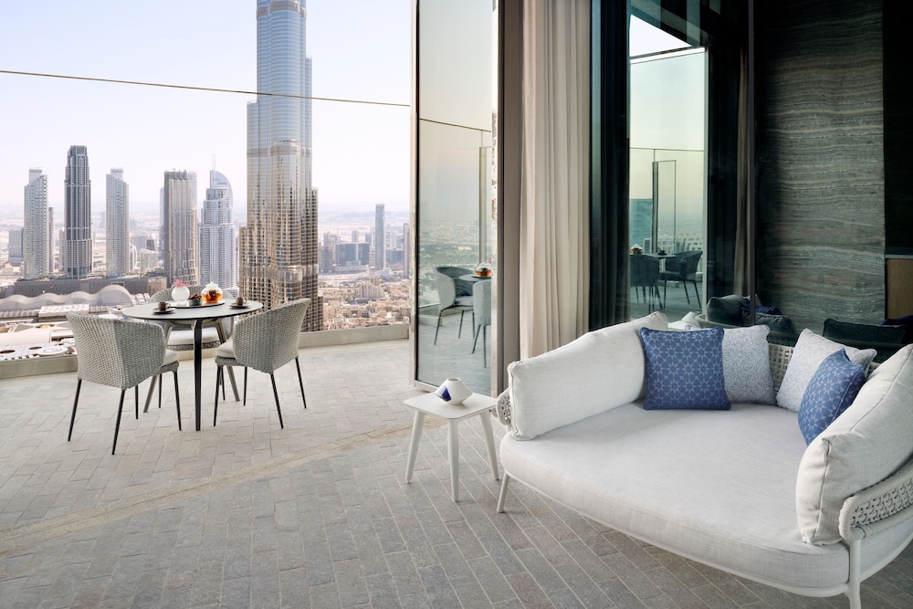 Address Sky View, Downtown Dubai — Hotel rooms in Dubai