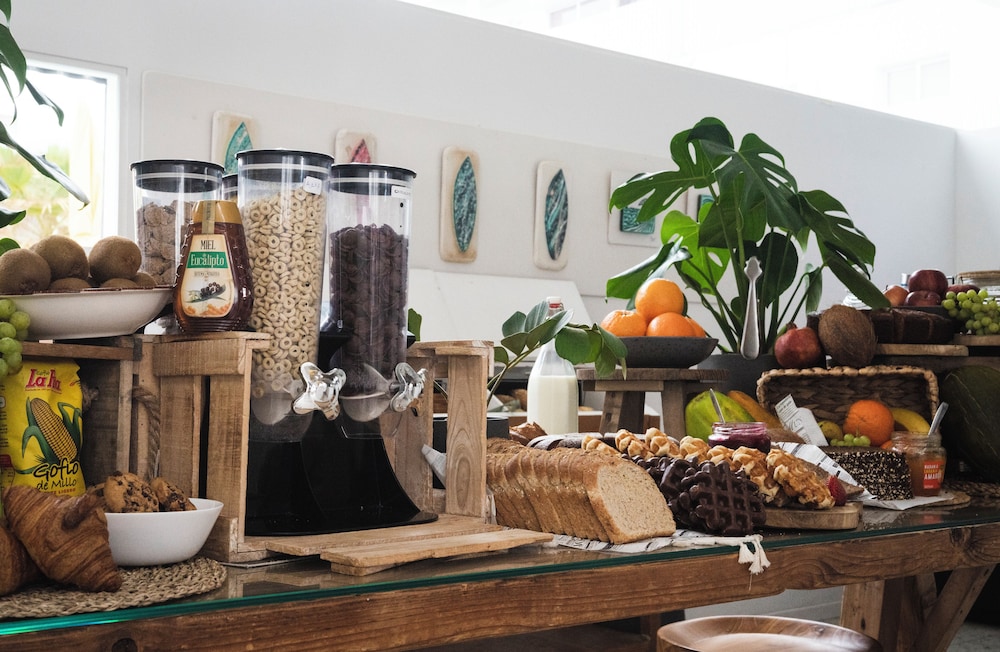 Buendía Corralejo — Restaurant & bars in Corralejo, Canary Islands